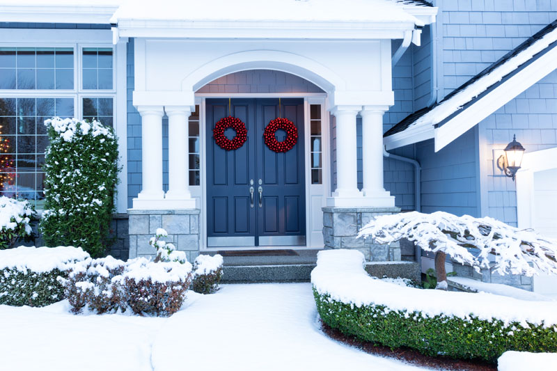 Buying and Selling A Philadelphia House During the Holidays